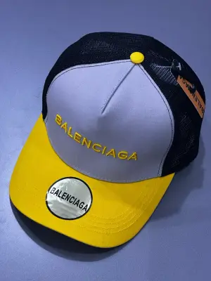 كاسكيطة شبكة بالنسياغا Balenciaga