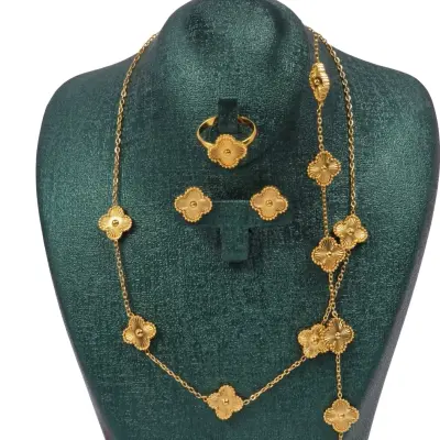 Parure van cleev