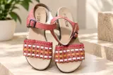 Sandales CITYLINE à brides ajustables et détails multicolores – Femme