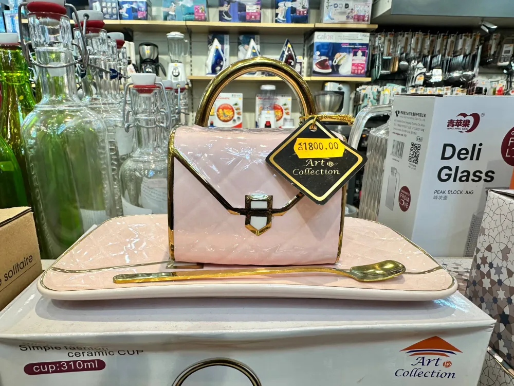 👜 Mug en Céramique Design Sac à Main - Finition Dorée