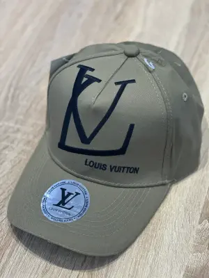 كاسكيطة لويس فويتون Louis Vuitton