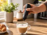 ☕ Mini Fouet Électrique Mousseur à Lait Portable