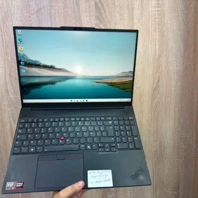 Laptop Lenovo européenne ThinkPad E16 Ryzen 5 16Go RAM 512Go SSD européenne