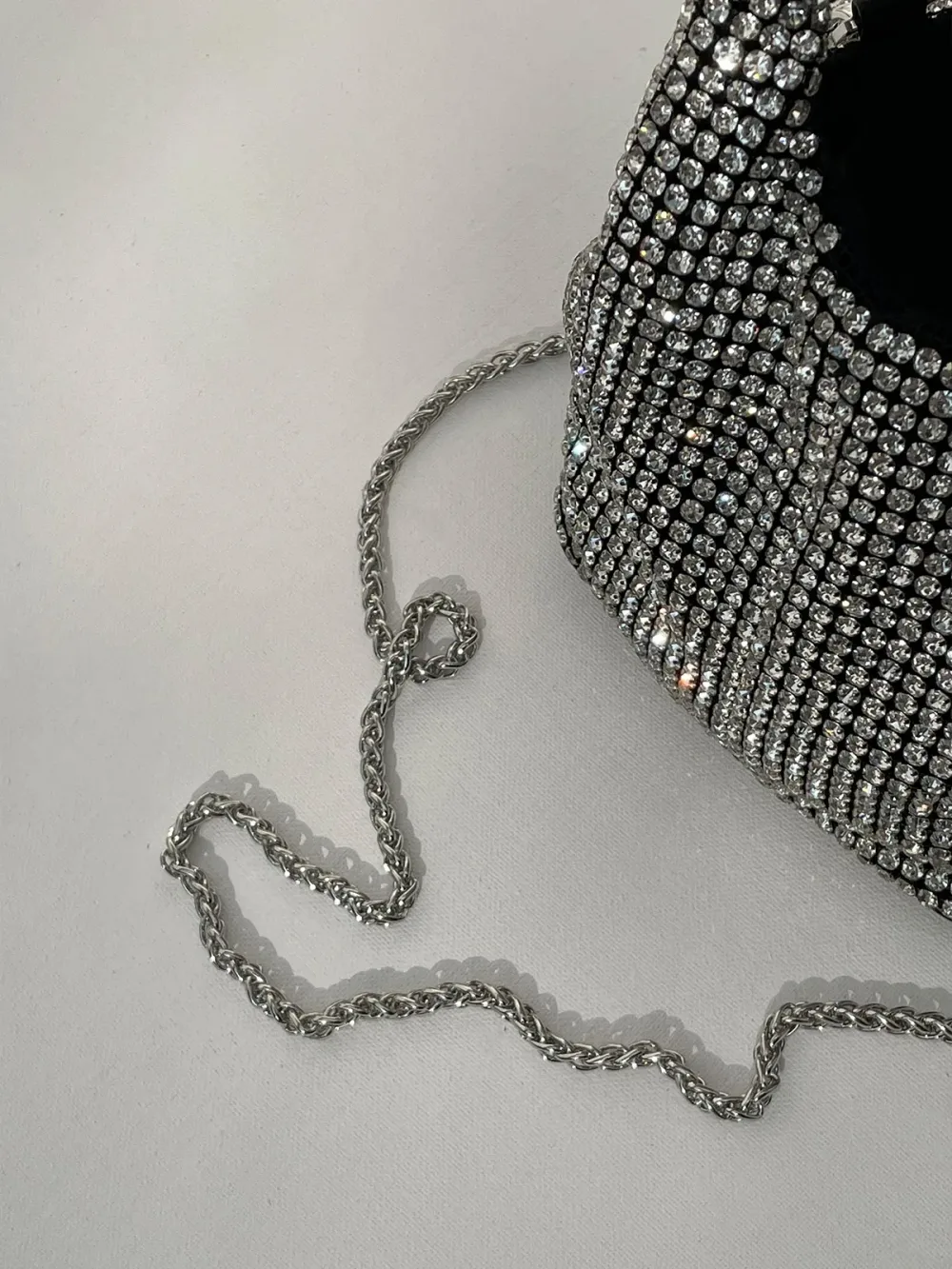 Crystal Luxury Bag – Silver & Midnight Blue Edition