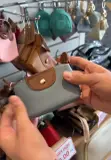 Mini porte-monnaie bicolore en cuir