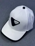 كاسكيطة برادا Prada