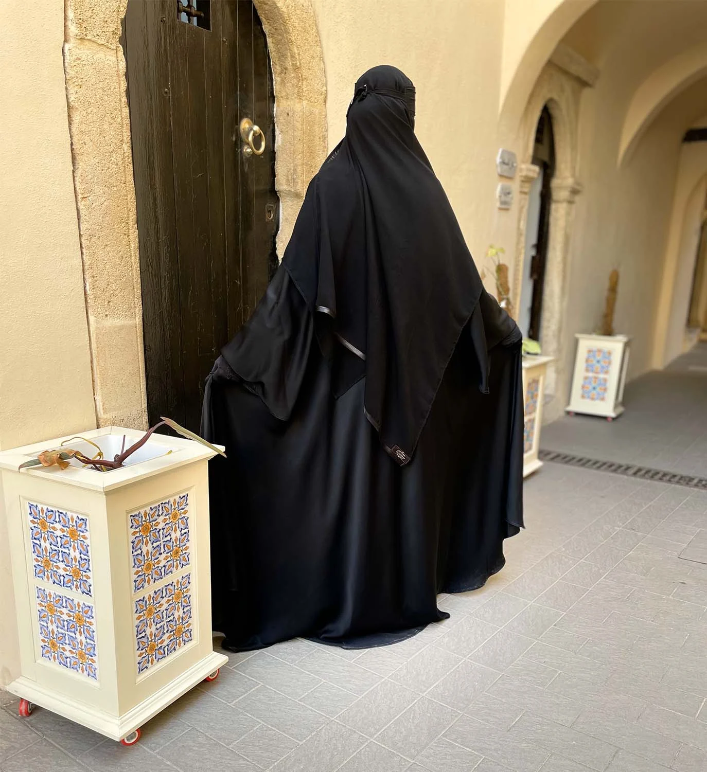 عباءة الحوراء
