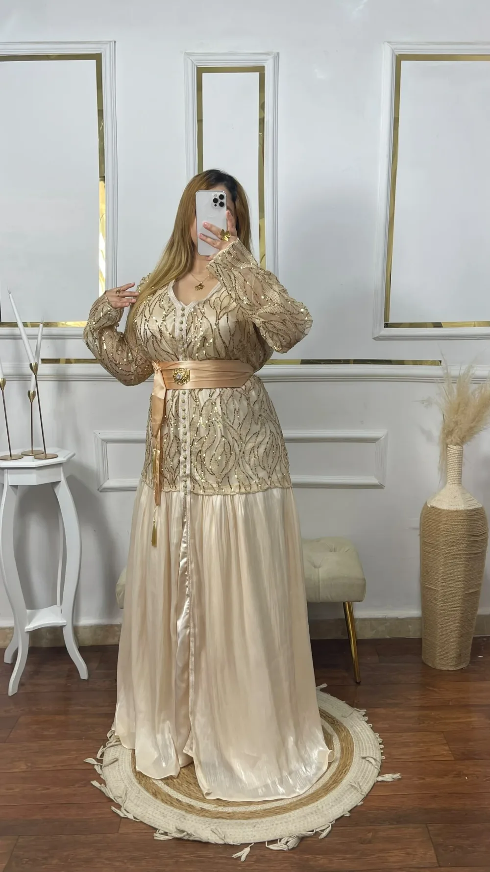قفطان ب tulle travaillé و organza عصري تقليدي فخم و انيق