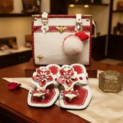 صاك +نعال نسائية محلية .حجم38