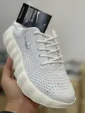 حذاء فاخر Nike Mind 002