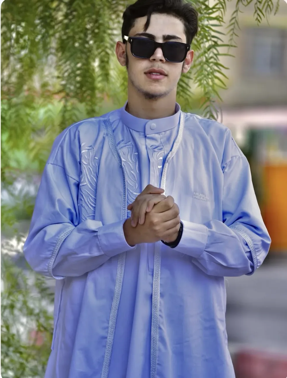 تي شيرت