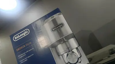 Cafetière Delonghi inox