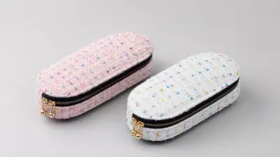 🌸 Trousse Ovale en Tweed Multicolore