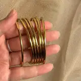 Lot de bracelets joncs dorés