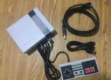 Mini NES sous emballage avec 21 jeux