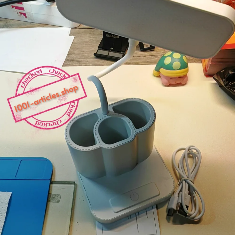 Lampe LED de Bureau 02 en 01 Rechargeable USB, avec Porte-crayon