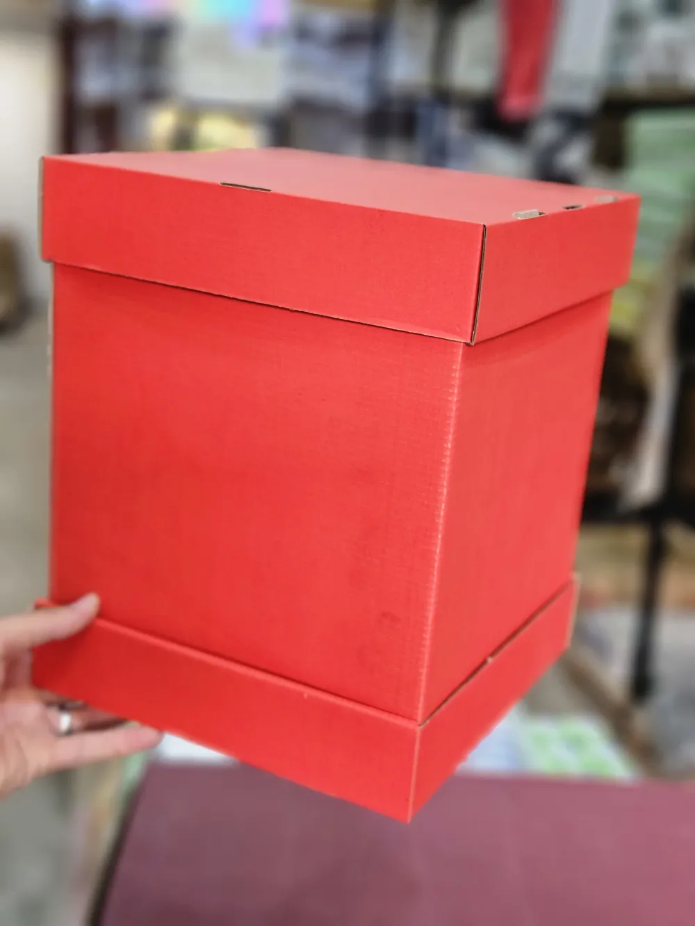 Cake box