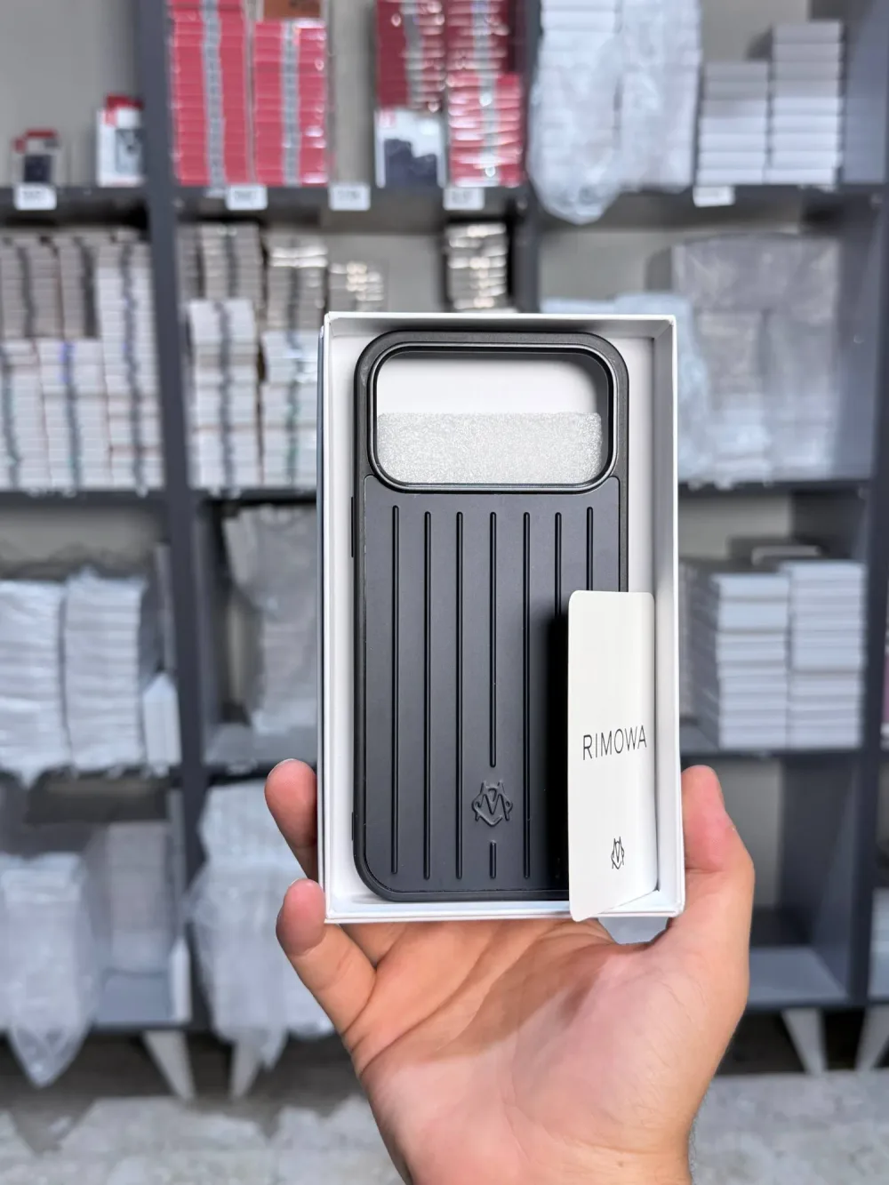 17 Antichoc RIMOWA iphone