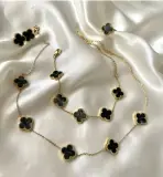 VAN CLEEF NOIR / BLANC