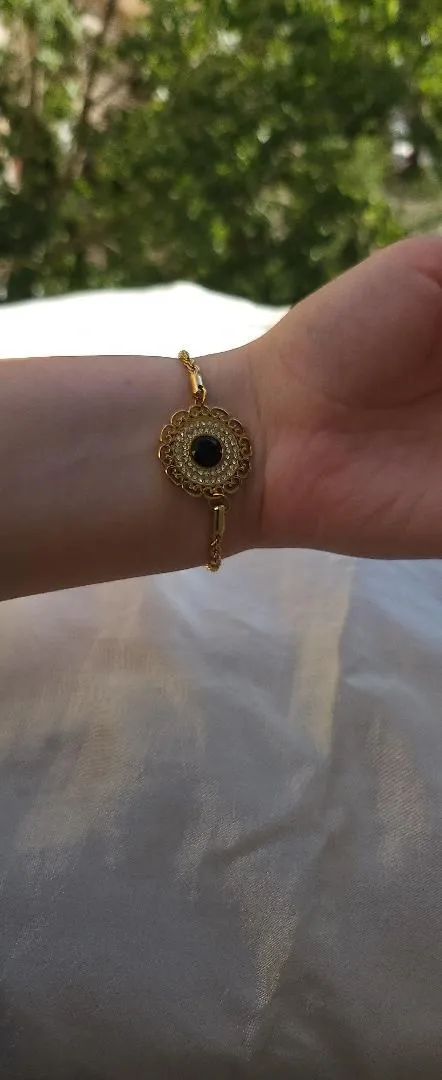 Bracelet médaillon noir