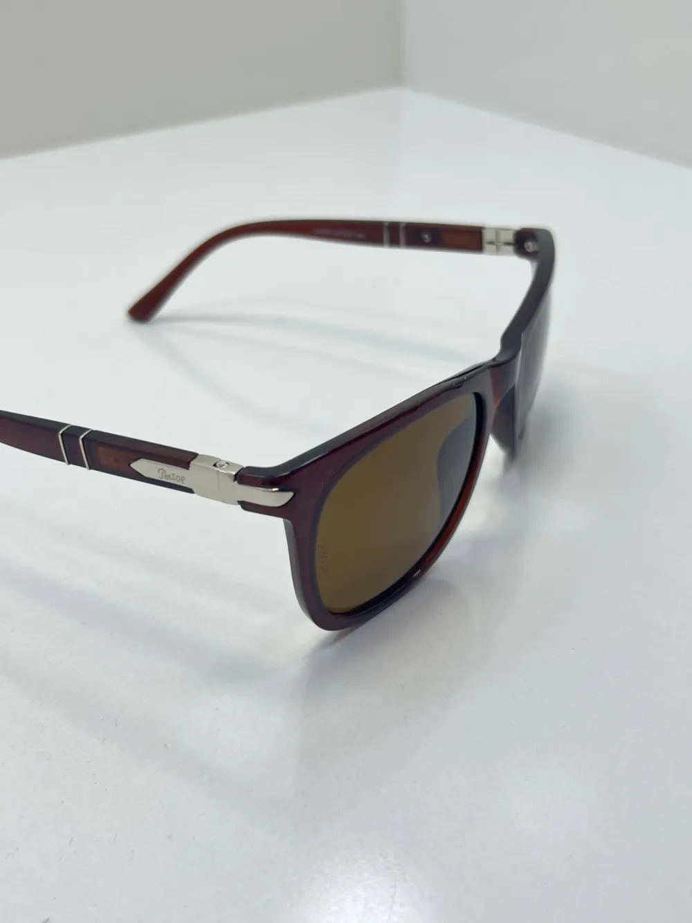 Modèle persol