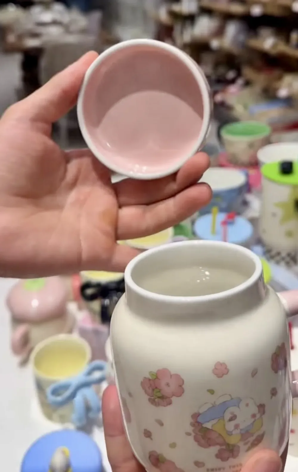 🌸 MUG CÉRAMIQUE FLEURS DE CERISIER AVEC COUVERCLE