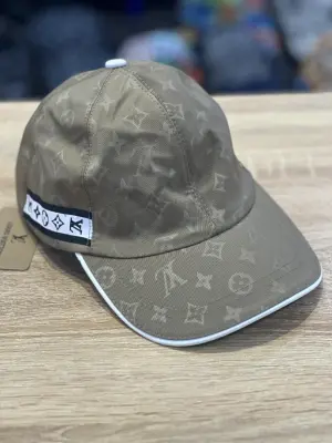 كاسكيطة لويس فويتون Louis Vuitton