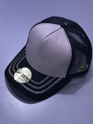 كاسكيطة شبكة لاكوست Lacoste