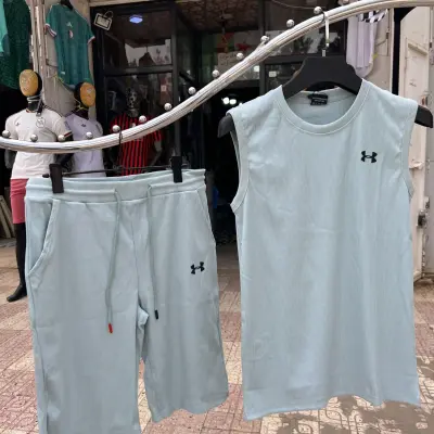 Ensemble under armour