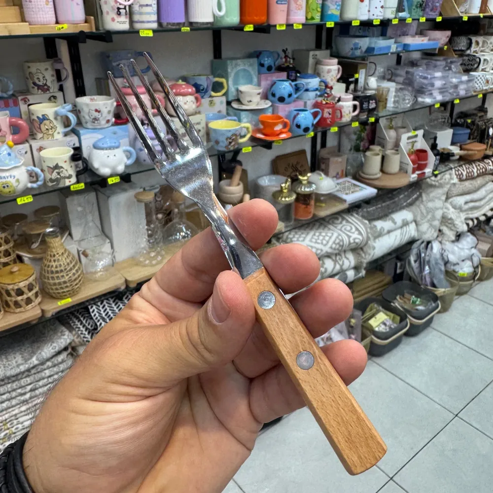 200 da la pièce