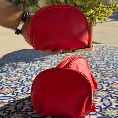 Petite pochette rouge