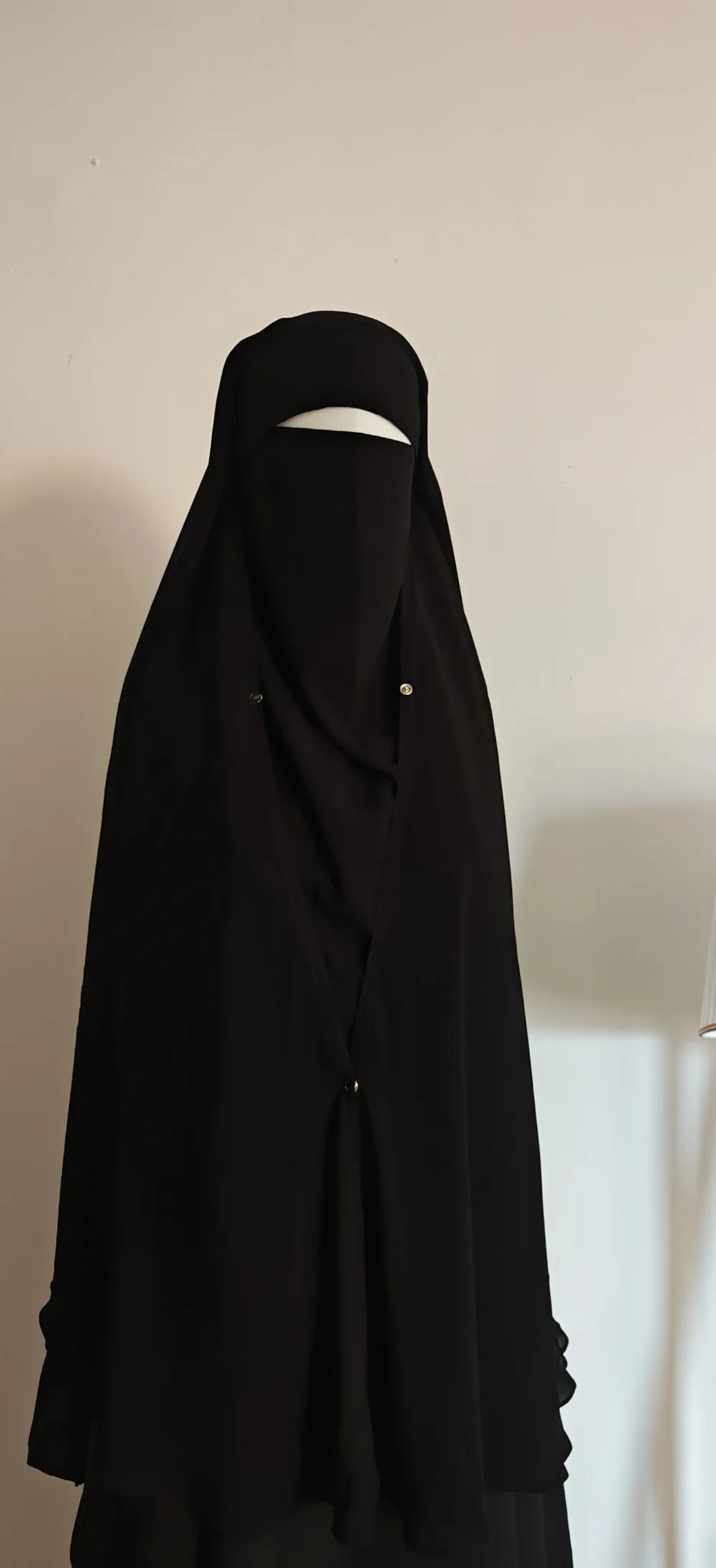 نقاب عملاق  تينده بطقطق