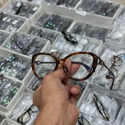 نظارات CHANEL الطبية