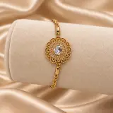 Bracelet médaillon floral serti