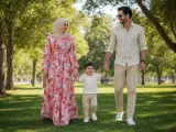 فستان بتلات الكرز – احتشام يلامس الفن