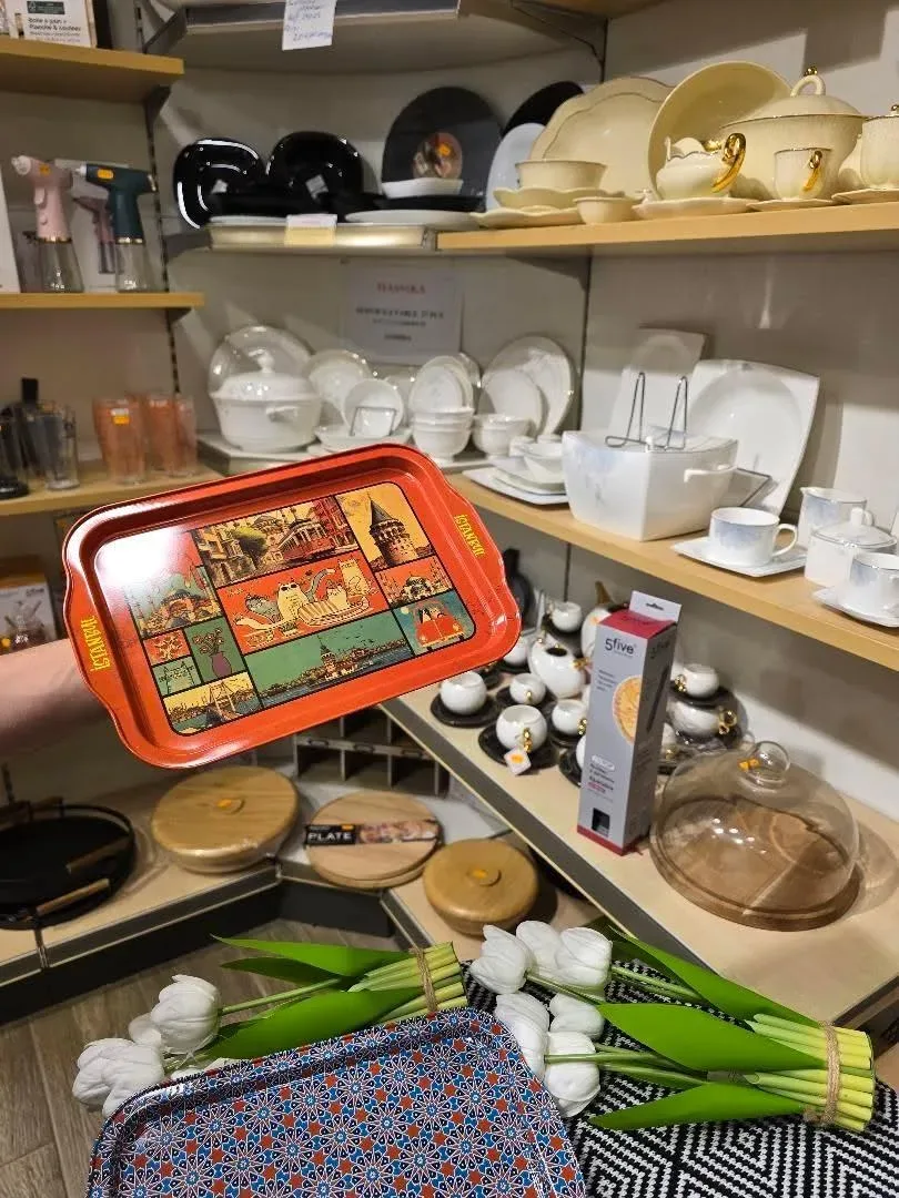 PLATEAUX DE SERVICE CARRE DECORATIF