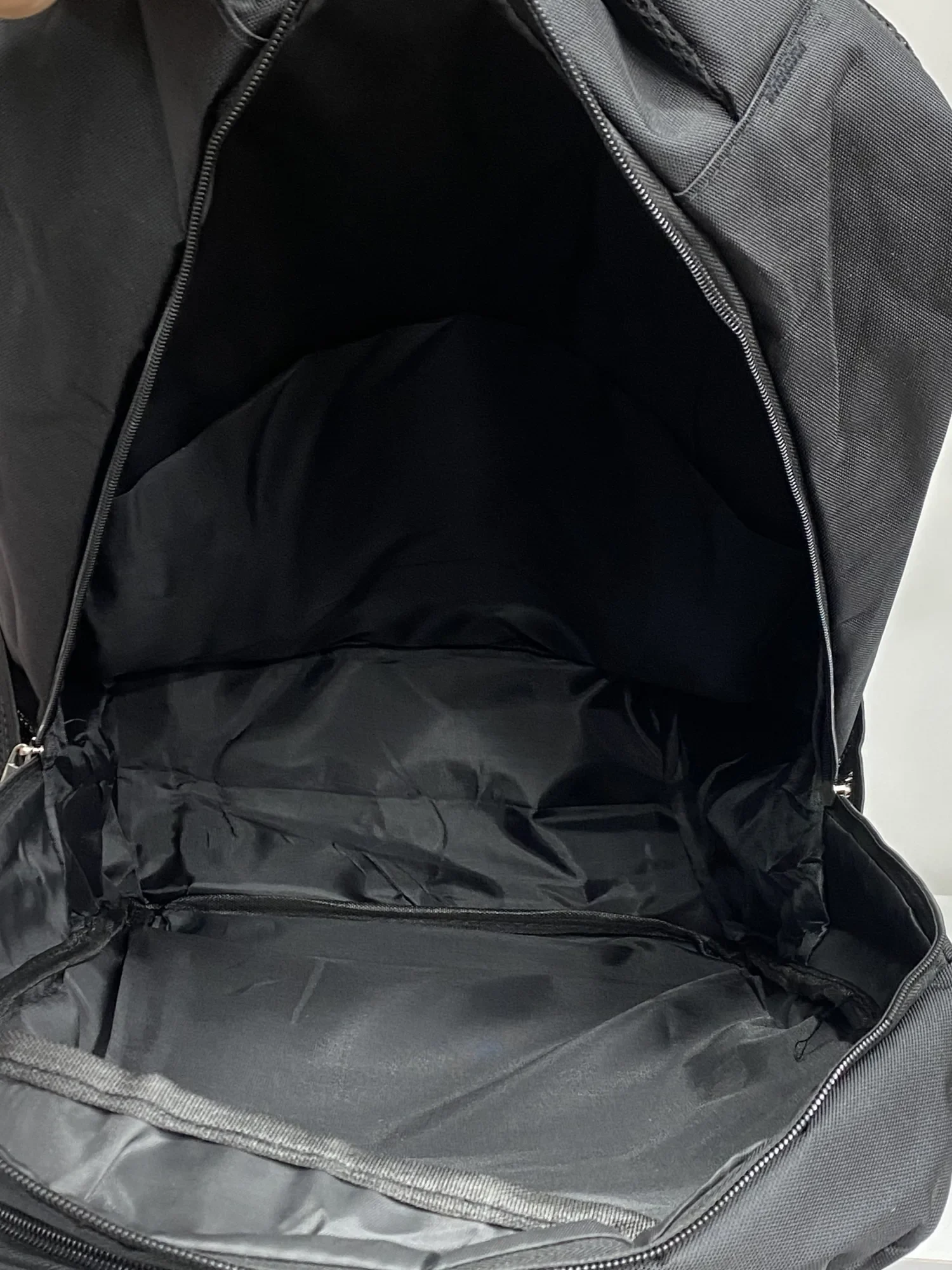 Sac à dos large voyages et pc 18 pouces