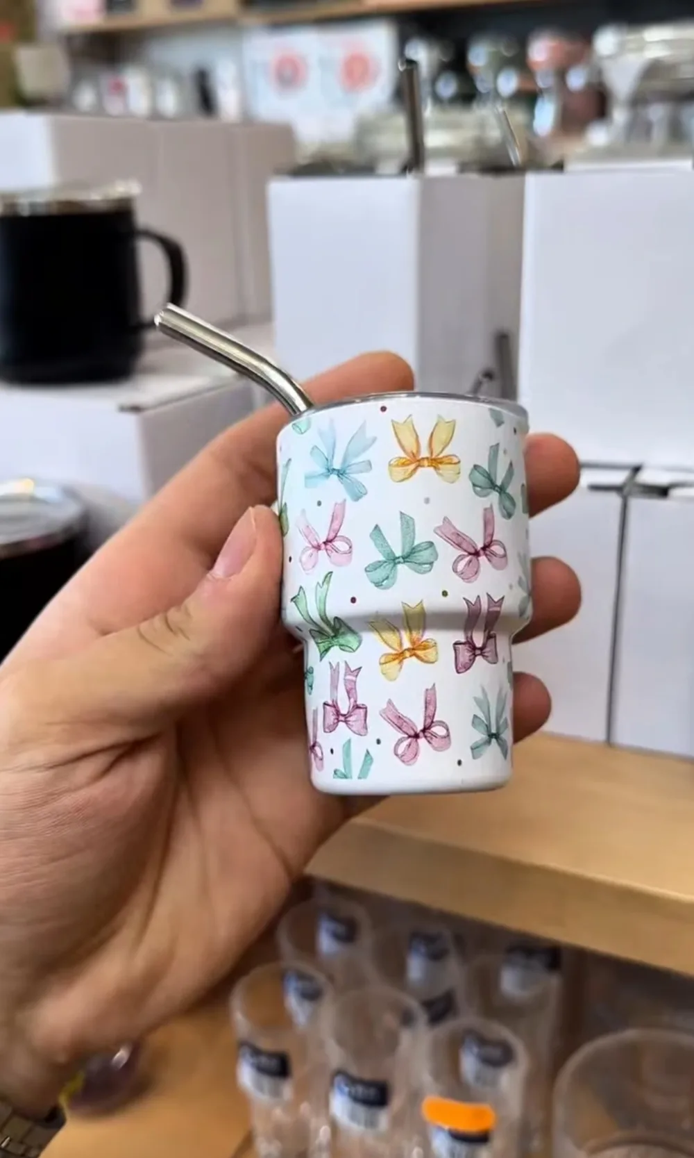 Shop en inox avec paille