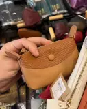 Mini pochette porte-monnaie en cuir grainé