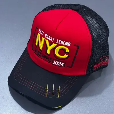كاسكيطة NYC NEW YORK CITY نيويورك شبكة لون احمر اسود