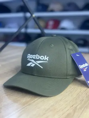 كاسكيطة ريبوك  Reebok