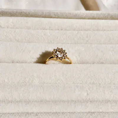 Bague marquise