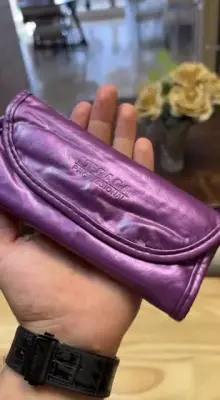 Trousse à Pinceaux de Maquillage en Cuir Métallisé Violet
