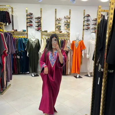ROBE AVEC BABOUCHE