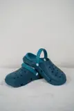 Claquette type crocs