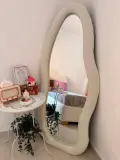 مرايا عصرية