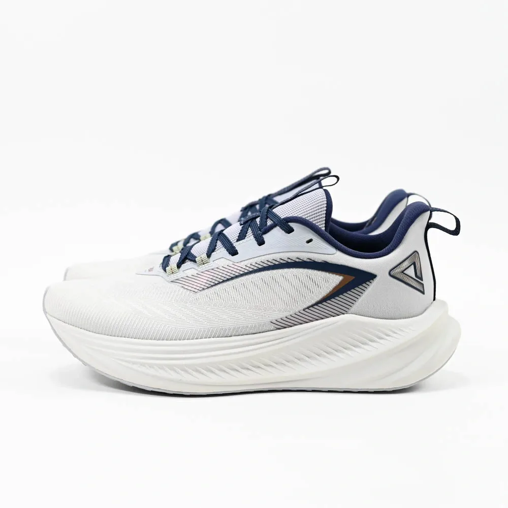 PEAK SHOES