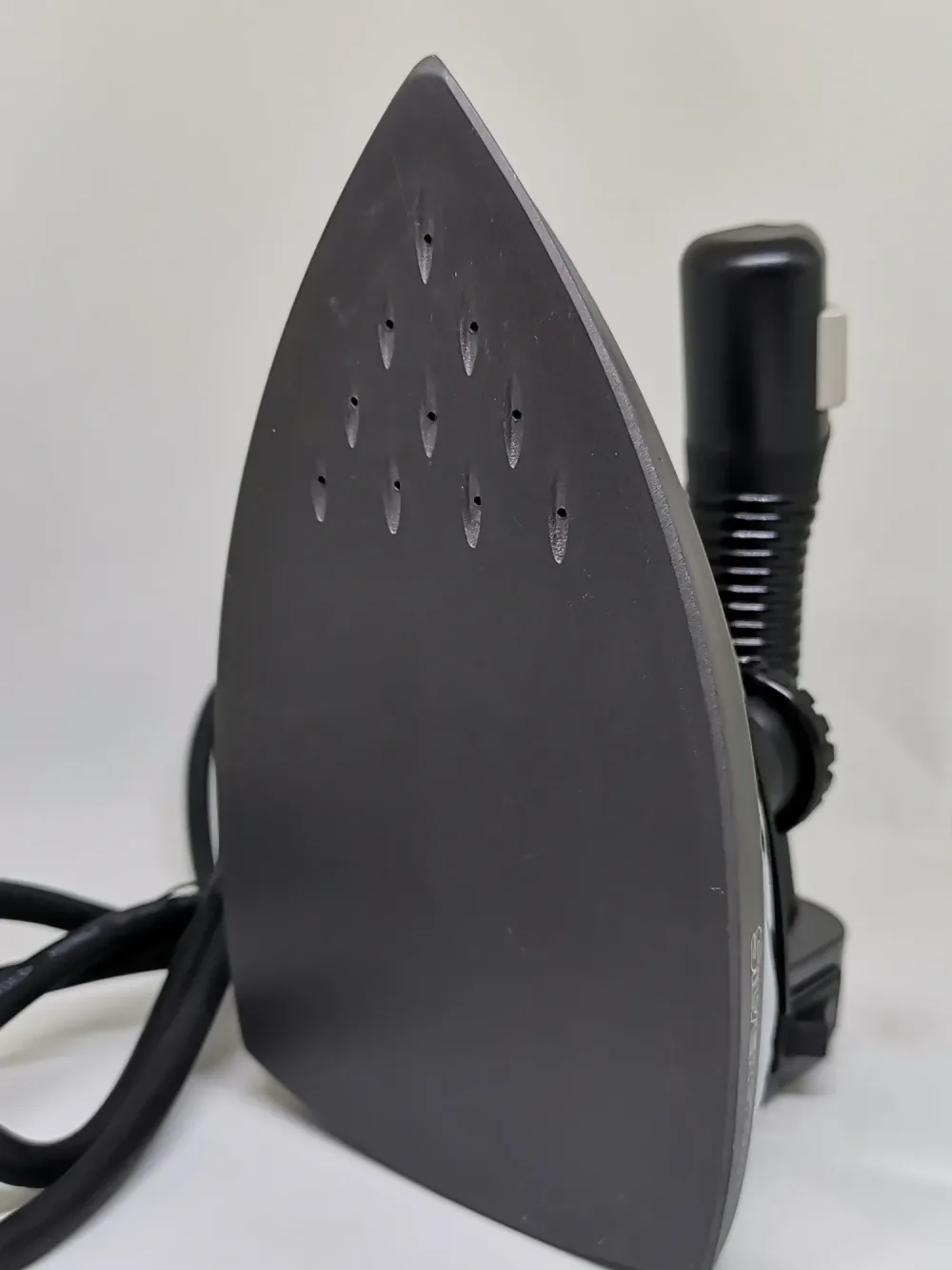 Fer a Repasser a Vapeur Silver Star avec Bidon ES-520