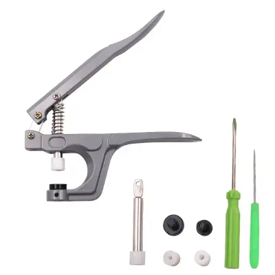 Pince Bouton Pression Plastique