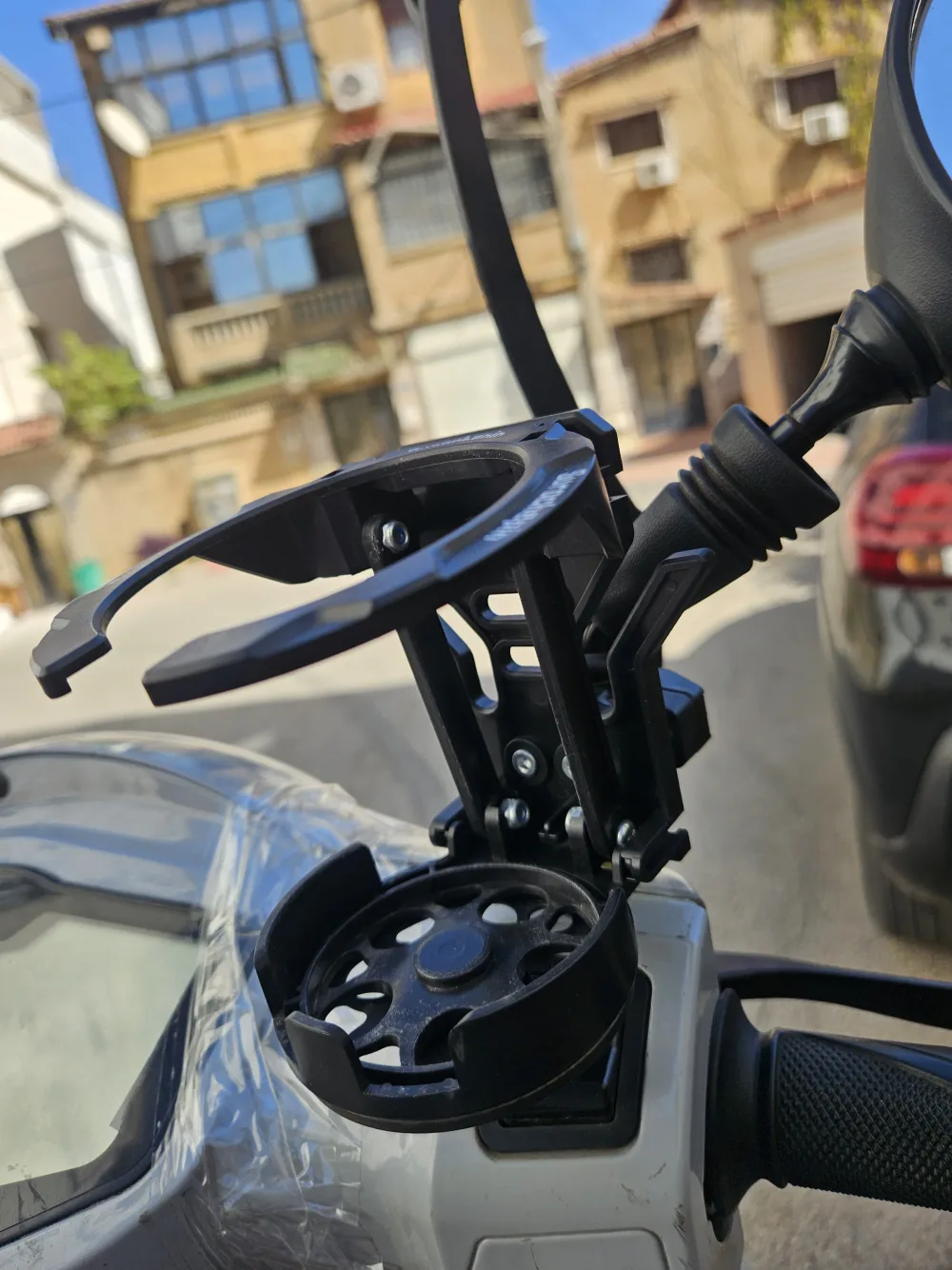 حامل قارورات للدراجات نارية  قابل للطي
